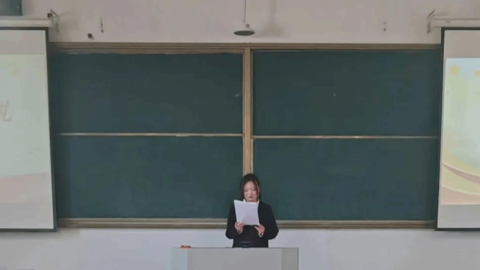 15E01
